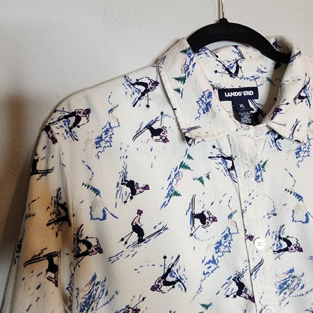Lands' End Ski Girl Flannel Long sleeve button down shirt. Women's size XL - Picture 4 of 15